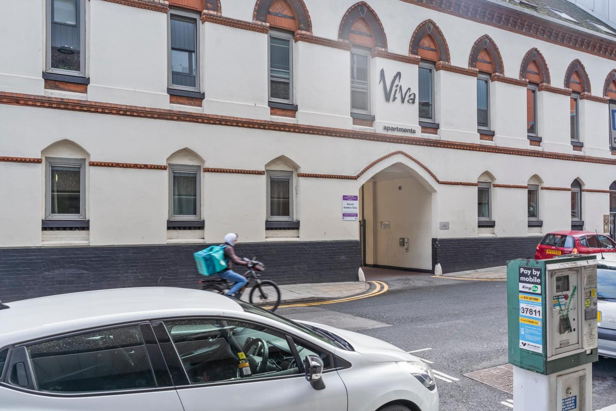 Heart Of City Centre Luxury Apartment With Secure Underground Parking Birmingham Exteriör bild