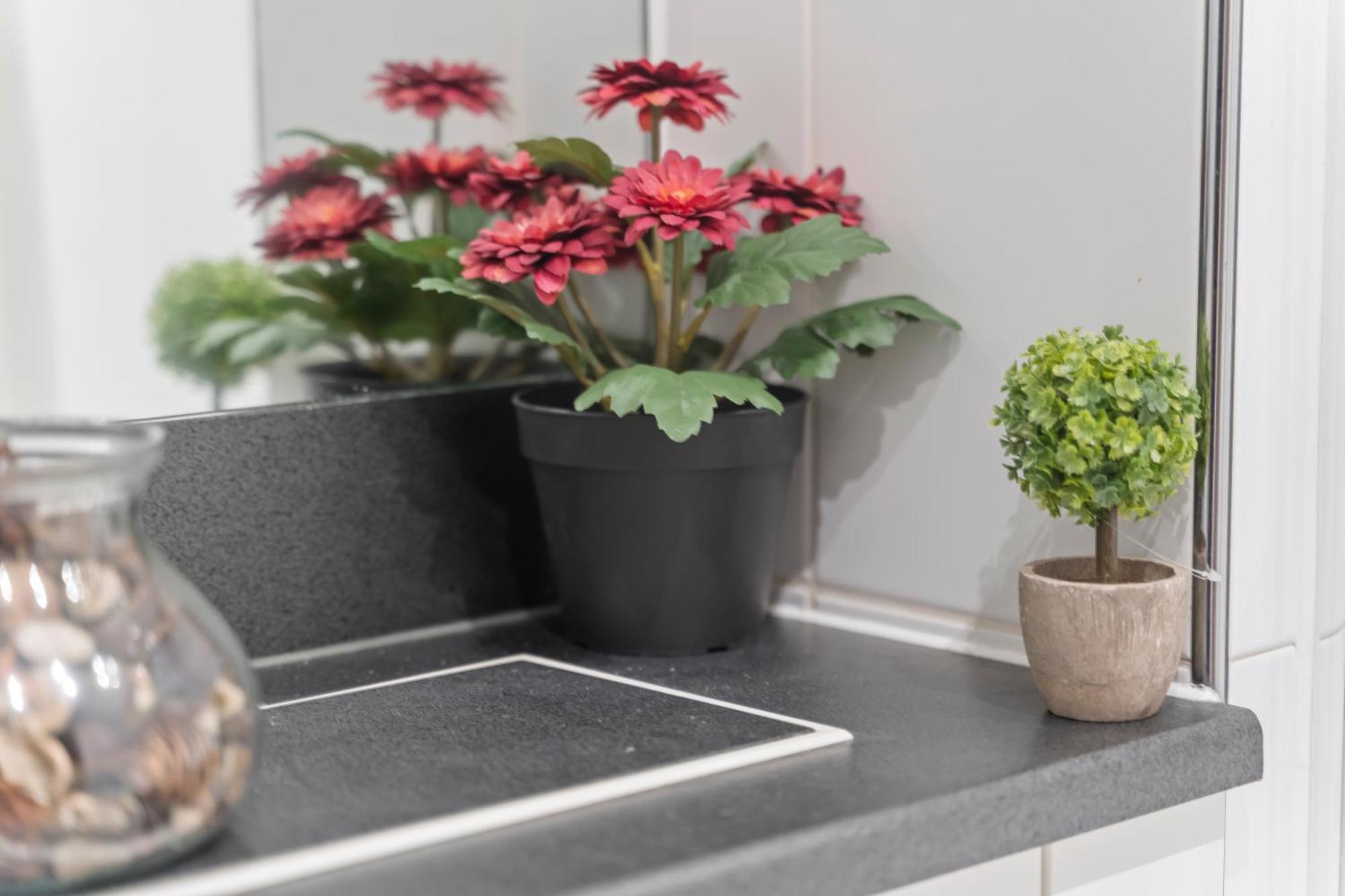 Heart Of City Centre Luxury Apartment With Secure Underground Parking Birmingham Exteriör bild