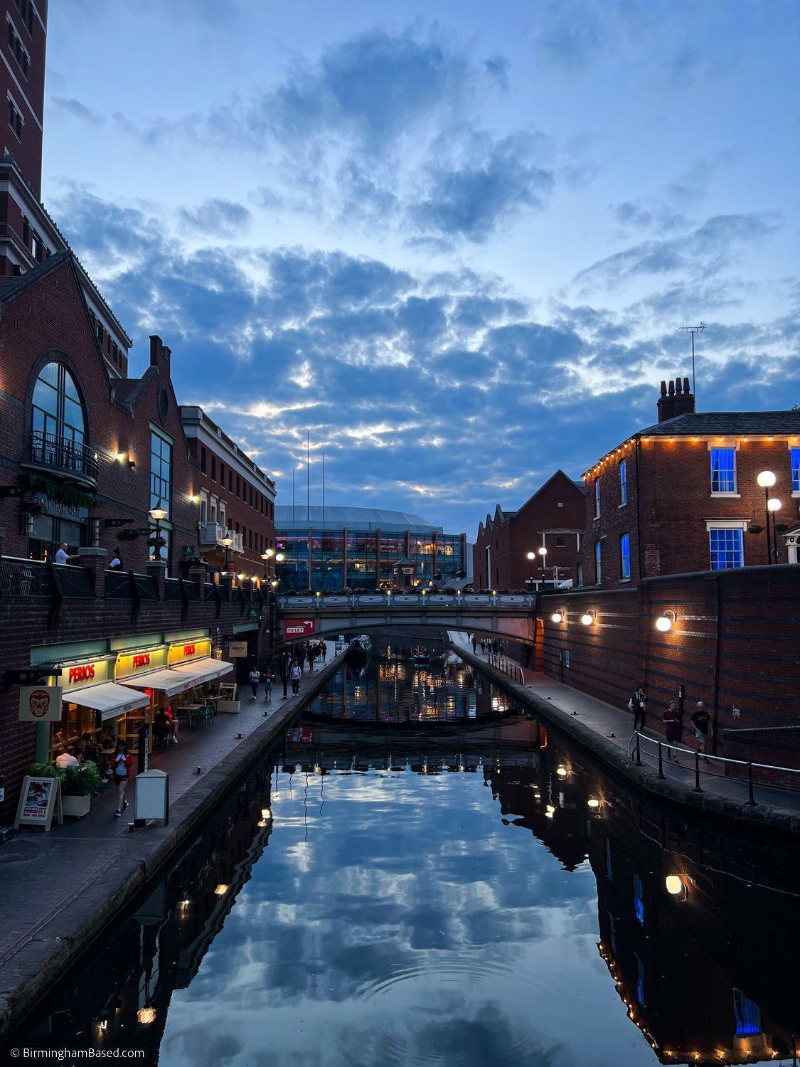 Heart Of City Centre Luxury Apartment With Secure Underground Parking Birmingham Exteriör bild